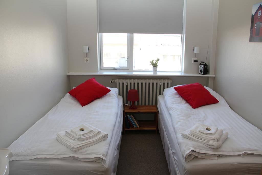 Hotel Tangi Vopnafjorthur Zimmer foto